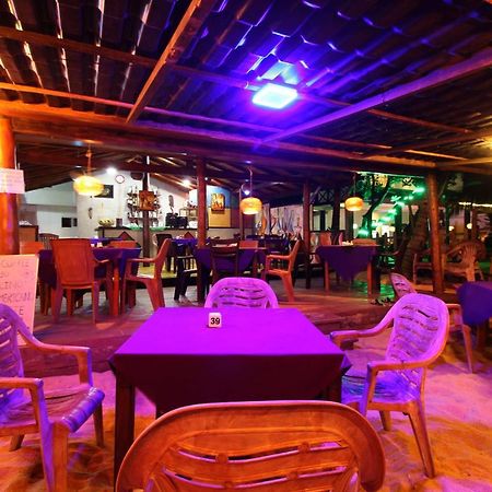 Ritas Hotel Hikkaduwa Dış mekan fotoğraf