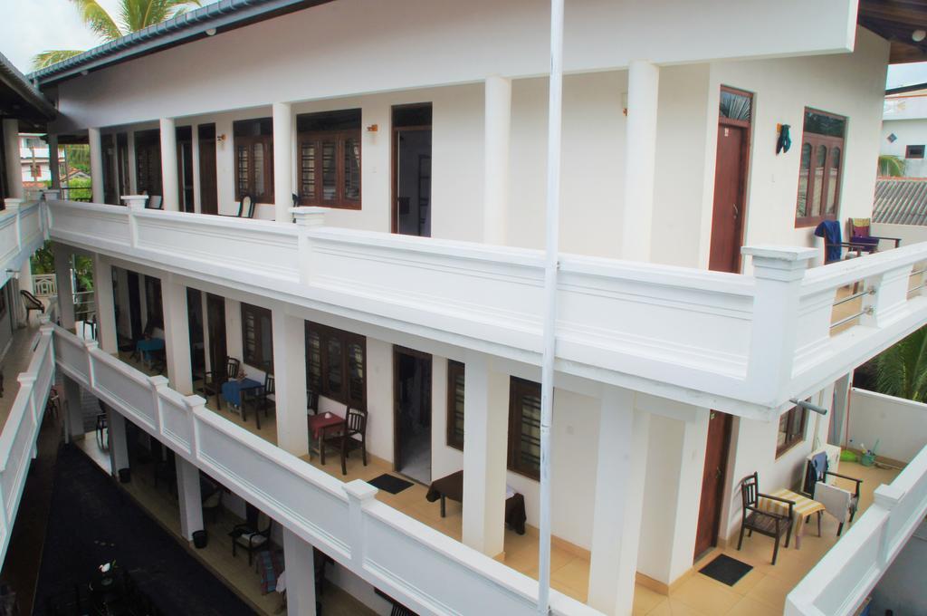 Ritas Hotel Hikkaduwa Oda fotoğraf