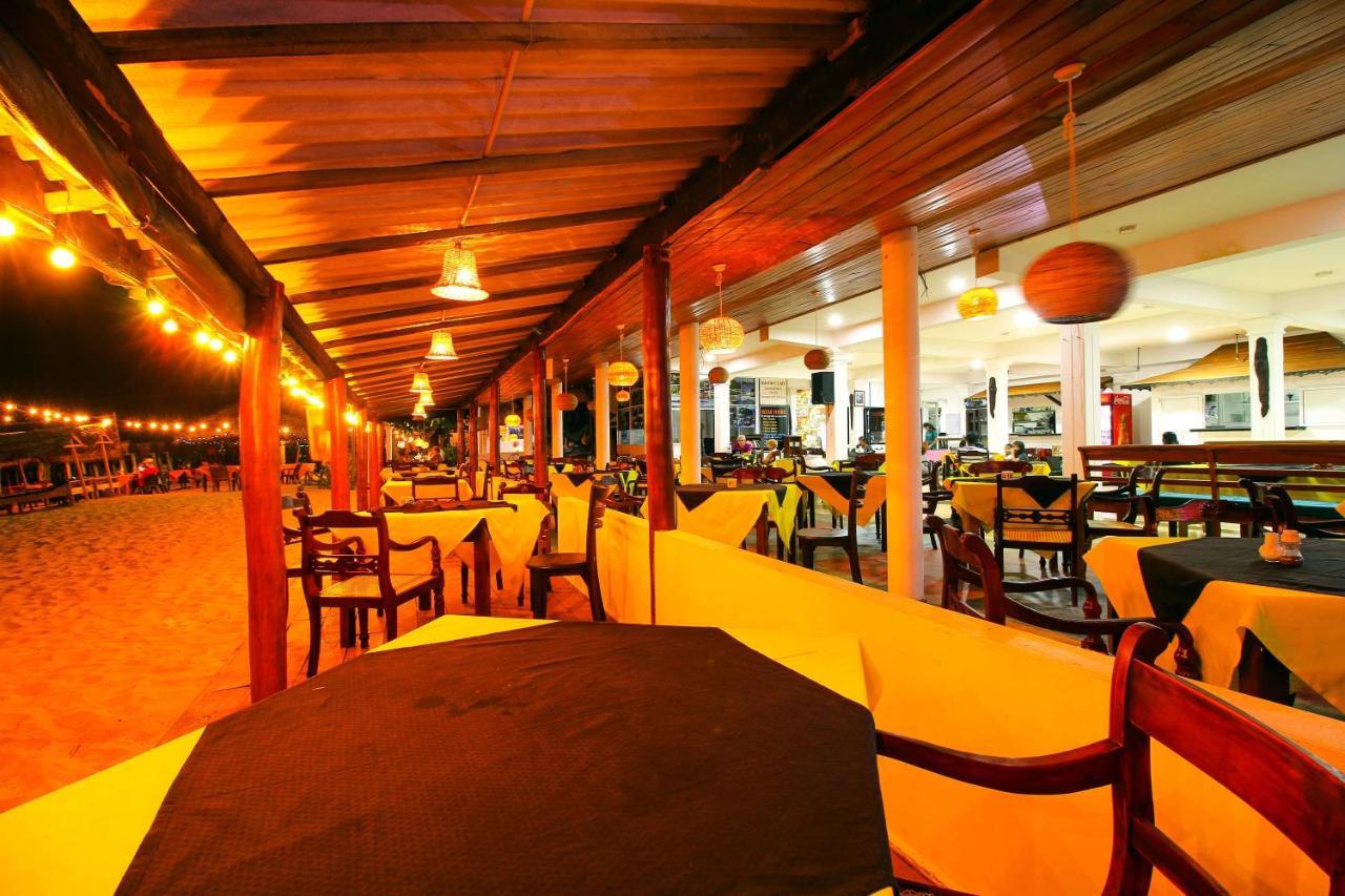 Ritas Hotel Hikkaduwa Dış mekan fotoğraf